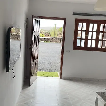 Casa Elenita Apartment La Oliva