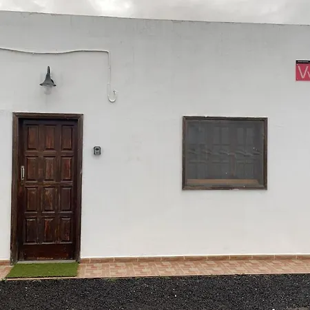 Apartment Casa Elenita La Oliva